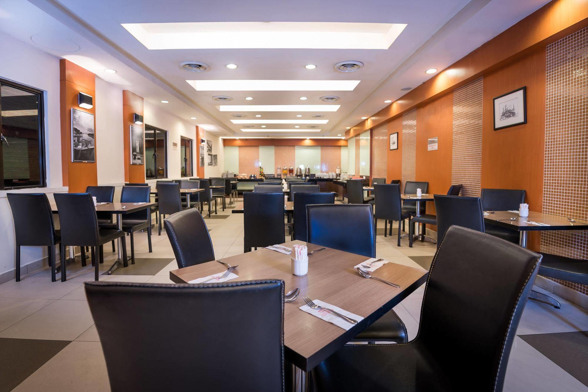 Hotel Sentral Kl @ Kl Sentral Station 3*